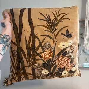 Vintage Floral Bamboo Decorative Pillow